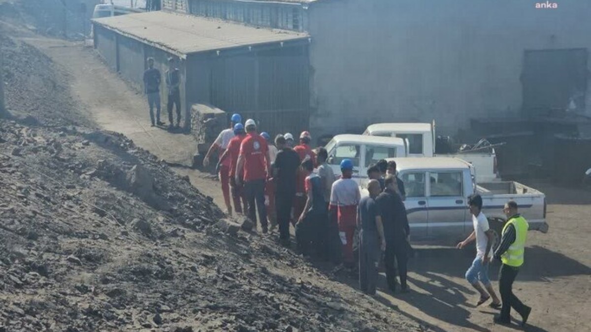 İran’da kömür madeninde patlama: Çok sayıda ölü var