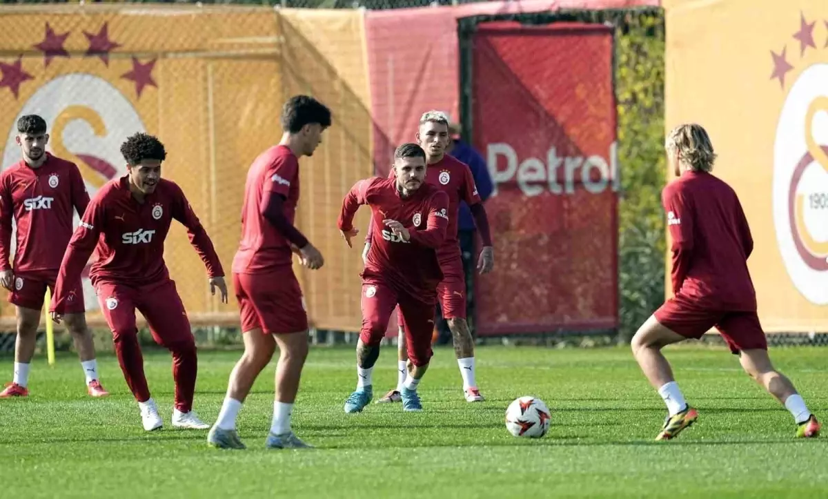 Galatasaray, Tottenham Maçına Hazırlanıyor